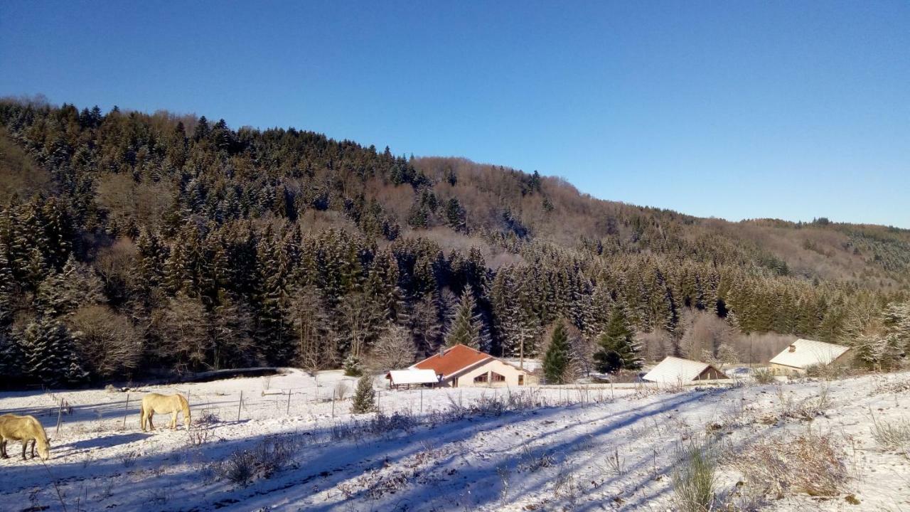 Вілла La Hutte Tendon Екстер'єр фото