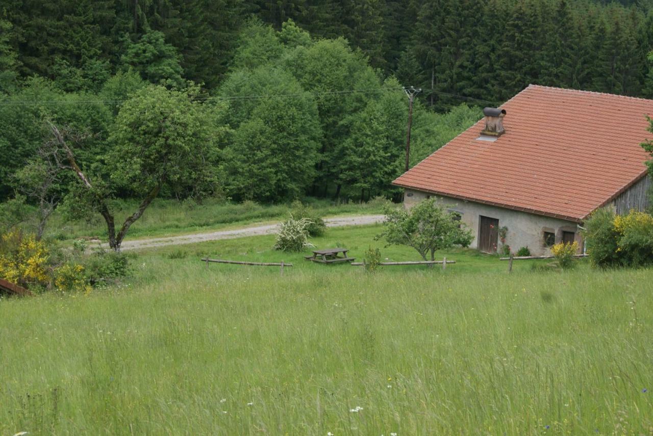 Вілла La Hutte Tendon Екстер'єр фото