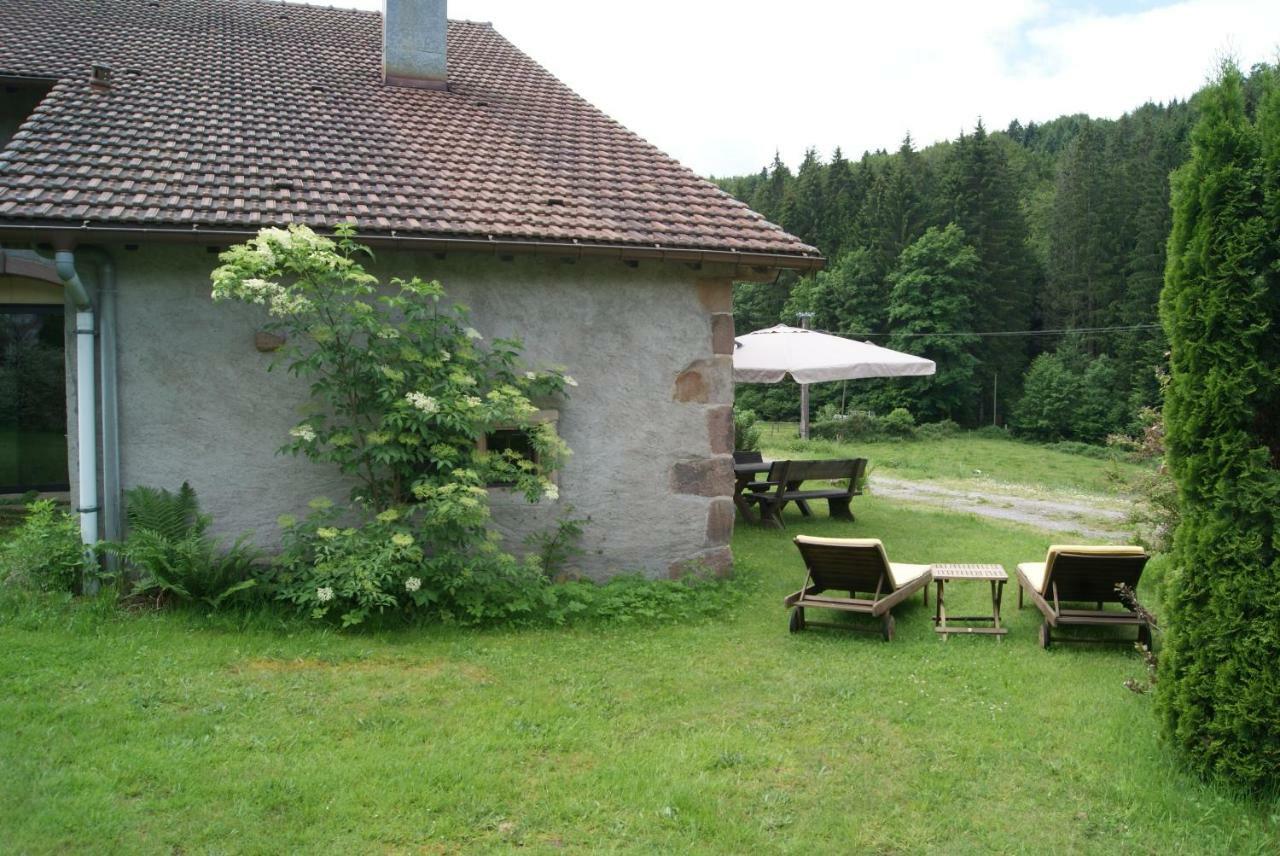 Вілла La Hutte Tendon Екстер'єр фото
